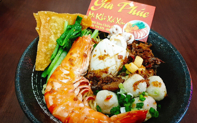 mi-kho-xa-xiu-gia-phuc-xom-chieu