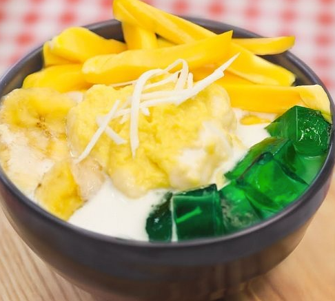 che-phuong-hong-phan-huy-ich