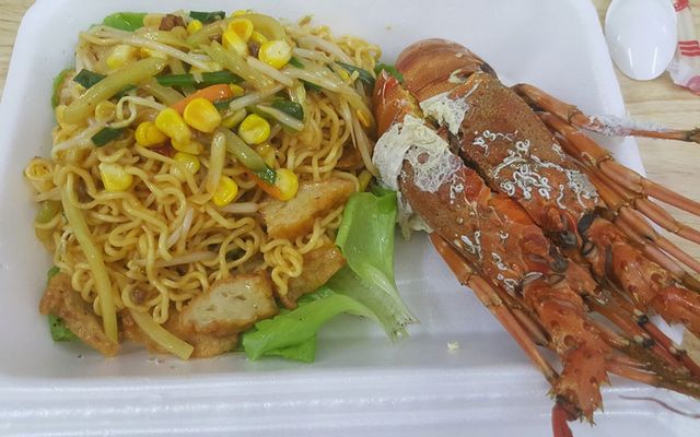Thị-Trấn-Bò---Mì-Trộn-&-Xiên-Que---Nguyễn-Chí-Thanh