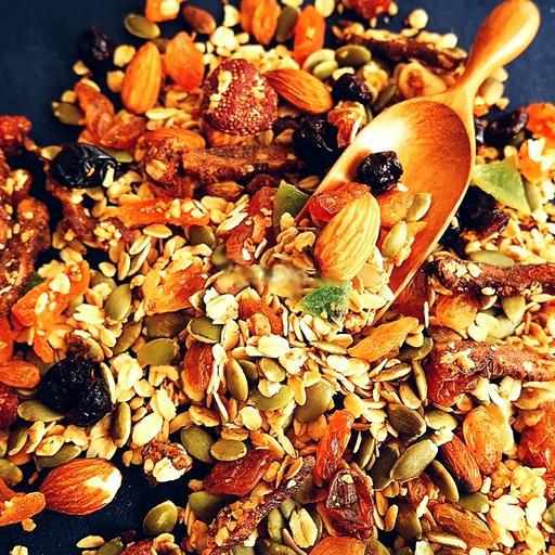 chat-mate-kitchen-granola-mix-cac-loai-hat-phan-xich-long