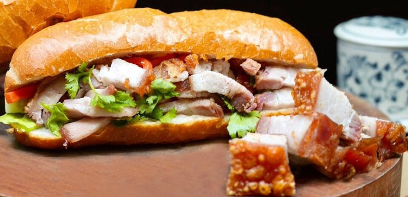 banh-mi-ha-noi-hai-huyen-kenh-tan-hoa