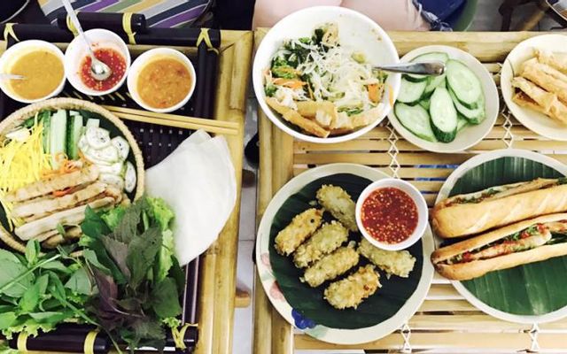 nem-nuong-lang-chai-nha-trang-hoang-dieu