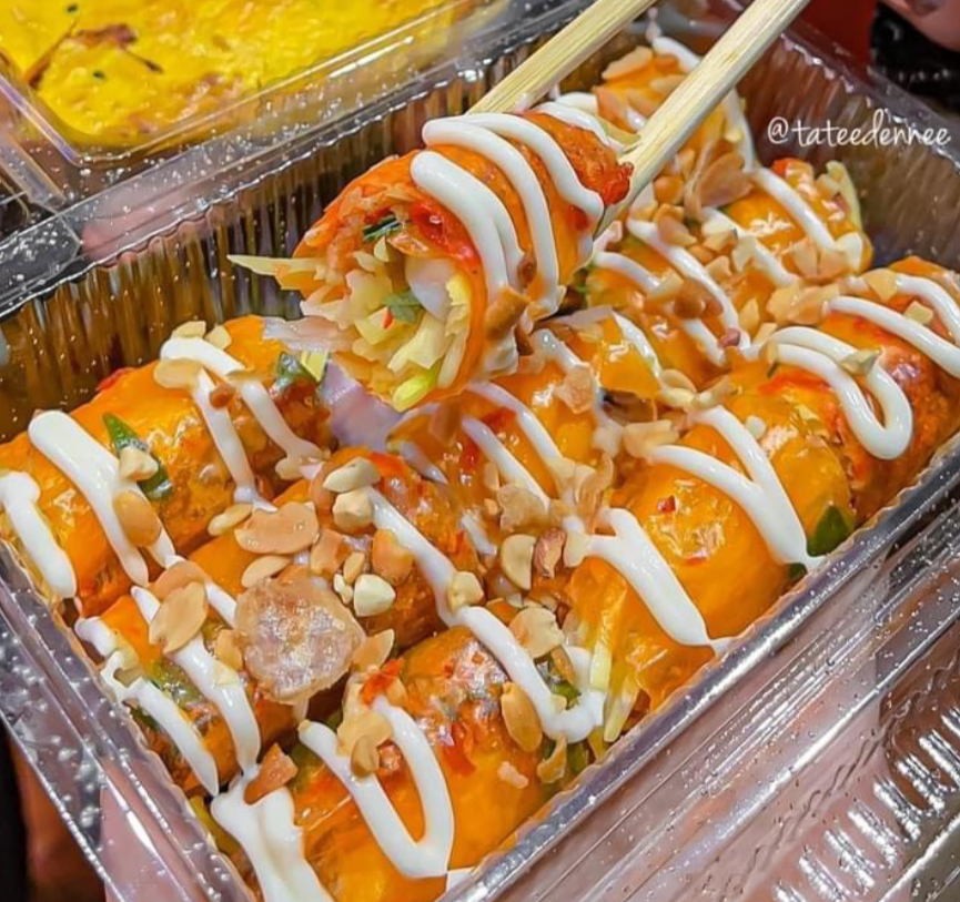 o-an-vat-me-cam-banh-trang-nuoc-ep-xuan-phuong