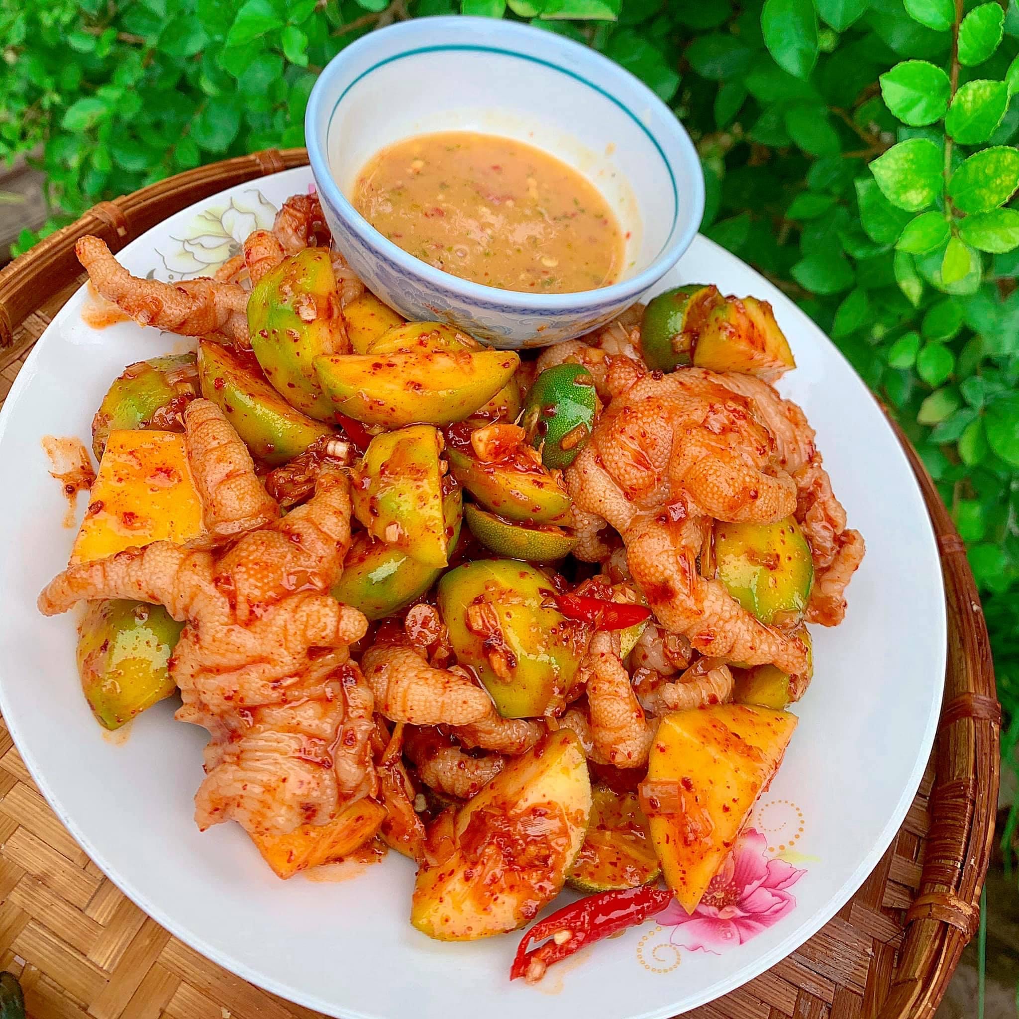 chan-ga-sot-thai-xa-tac-bep-thien-hien-phao-ai-lang