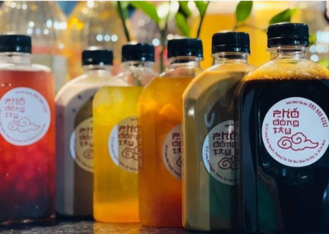 pho-ong-tay-an-vat-tra-sua-luong-minh-nguyet