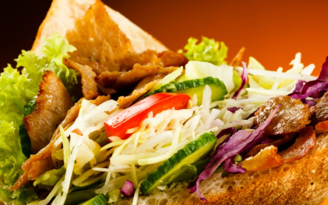 banh-my-doner-kebab-hoang-cong-chat