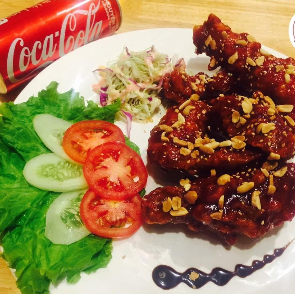 dollar-chicken-ga-ran-o-an-vat-me-tri-thuong