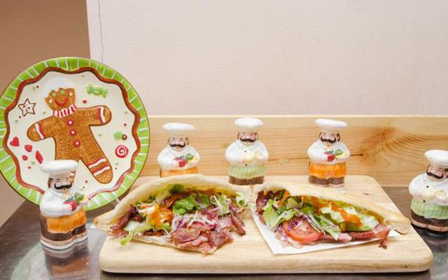 banh-mi-nuong-xoay-inh-tien-hoang