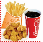 set-ga-vien-coca-khoai-xuc-xich