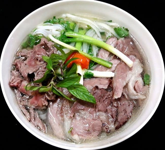pho-bo-khanh-thien-phan-inh-giot