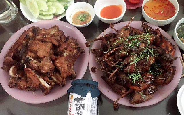 Hưng-Long---Đặc-Sản-Chim-Quay---Cẩm-Chỉ