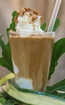 kalima-cafe-kem-dua-con-ao-ho-ac-di