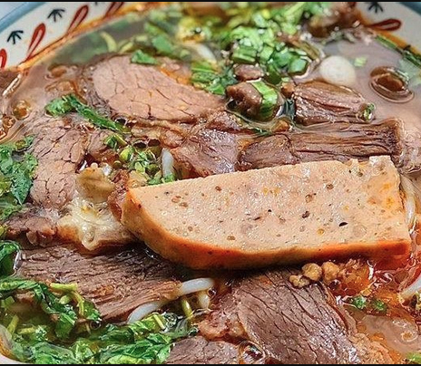 Quán-110---Hủ-Tíu-Nam-Vang,-Bún-Mắm-&-Bò-Kho---Đường-Số-4