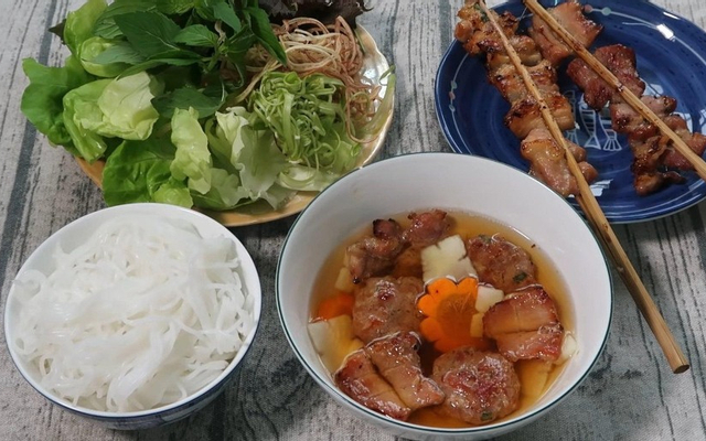 bun-cha-hoai-nam-banh-cuon-thanh-tri-bun-cha-ha-noi-nguyen-van-thuong