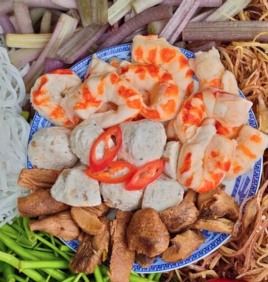 chay-vien-anh-linh-trung