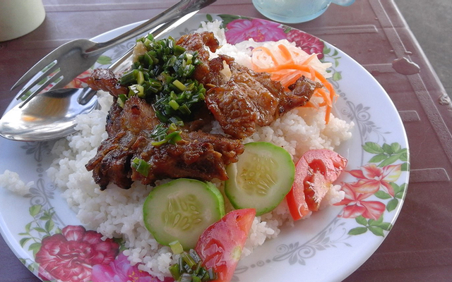 com-tam-banh-uot-an-iem