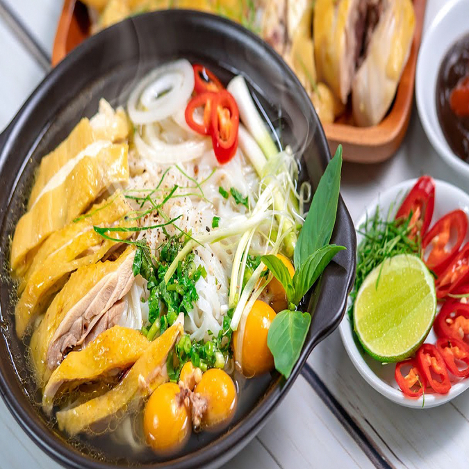 Phở-Gà-Ta-&-Cơm-Gà---Lương-Thế-Vinh