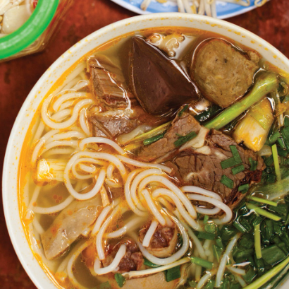 bun-mang-vit-co-hanh-hoang-hoa-tham