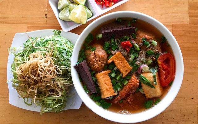 chao-long-ha-noi-502-huynh-tan-phat