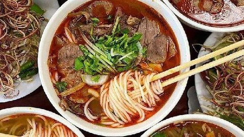 bun-bo-huong-quan-uong-06-my-hoa-3