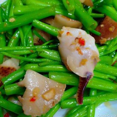 oc-khe-xao-rau-muong