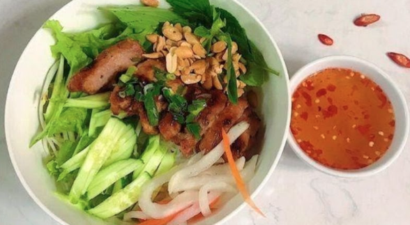 bun-thit-nuong-hai-hien-chung-cu-ngo-gia-tu
