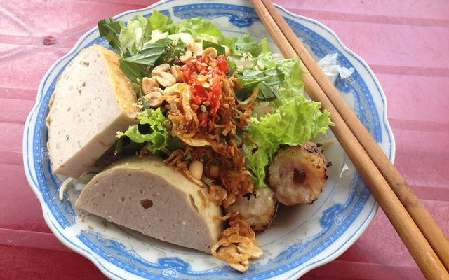 quan-tu-banh-uot-nguyen-pham-tuan