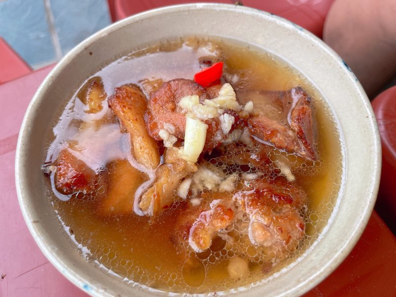 mc-pho-bun-bun-bo-hue-lau-uoi-bo-ong-me