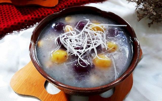 Lê---Chè-Khoai-Dẻo-&-Sinh-Tố---Trần-Thị-Cờ
