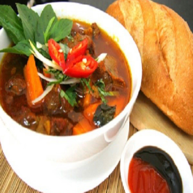 bep-co-lien-bo-kho-ga-tiem-nguyen-van-cu