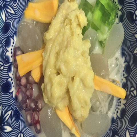 che-thai-a-mit-tran-hung-ao