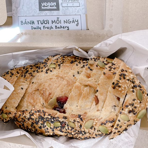 vegan-homemade-sua-hat-thuan-chay-banh-tuoi-hoa-lan