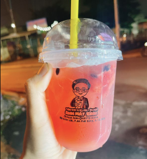 tiem-tra-trai-cay-anh-mat-kinh-vuon-lai