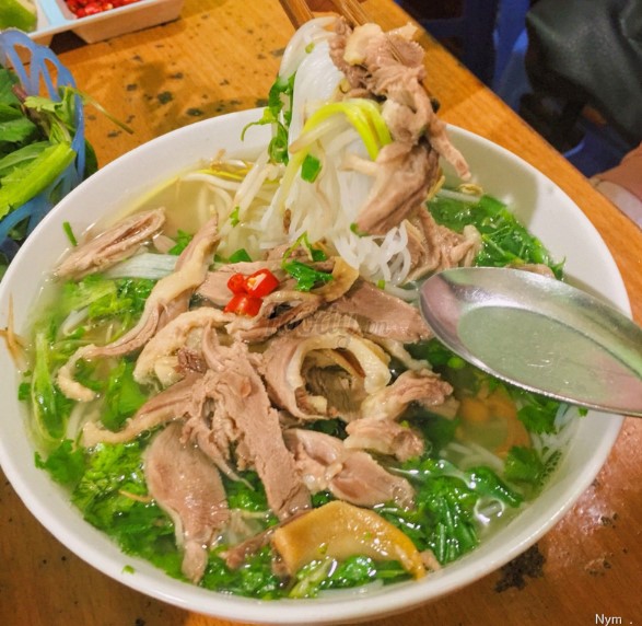 huong-pho-ga-moc-bun-doc-mung-nguyen-cong-tru