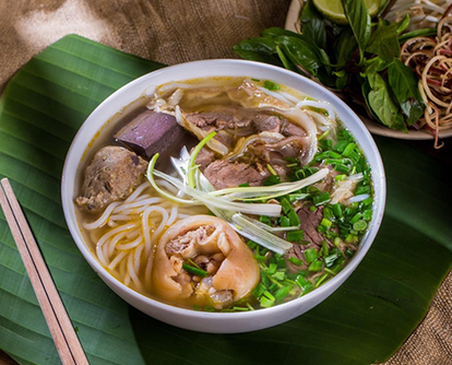 bun-bo-ac-biet-co-gio-heo