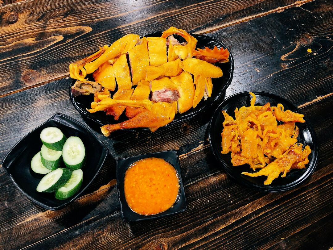 combo-ga-u-muoi-nguyen-con-chat-san-chan-ga-u-muoi-rut-xuong