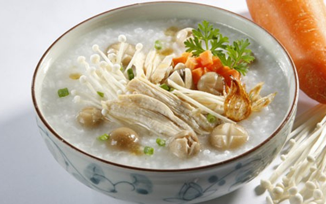 co-u-ca-quan-o-an-vat-inh-thon