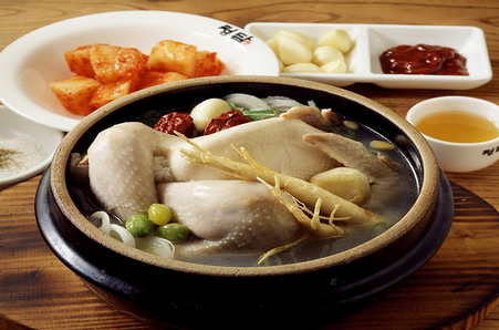 ga-ac-ca-con-oc-ham-ngai-cuu-thuoc-bac-kem-banh-my