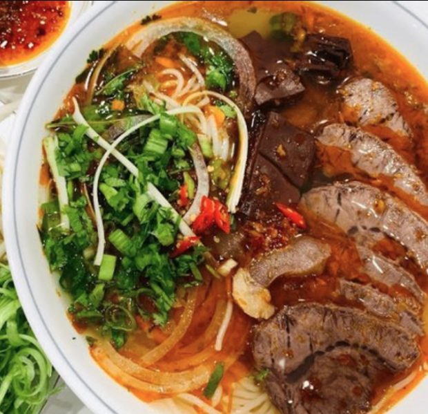 pho-soai-ca-pham-ngoc-thao