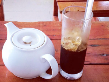 nho-coffee-an-vat