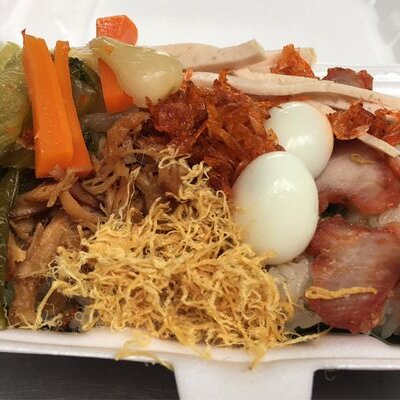 xoi-xa-xiu-nhat-anh-phan-inh-phung