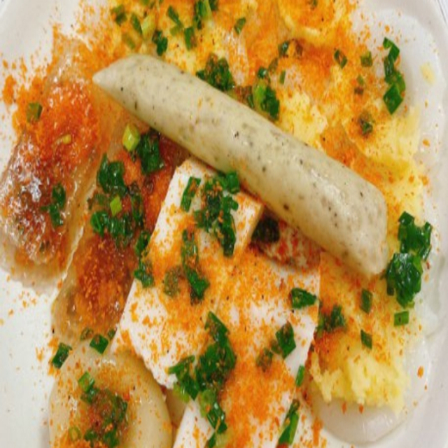 co-thuy-banh-beo-ien-bien-phu