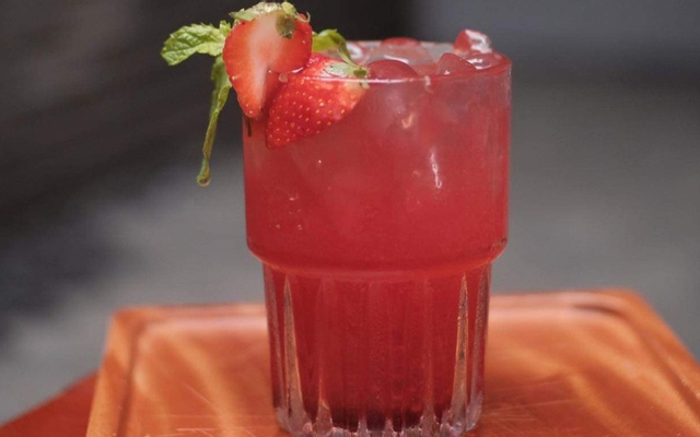 mot-hang-nuoc-moctail-tra-phan-van-tri