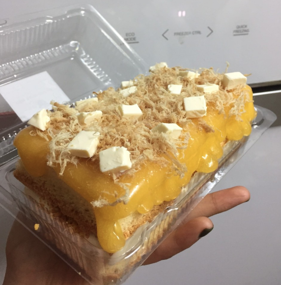 banh-bong-lan-trung-muoi