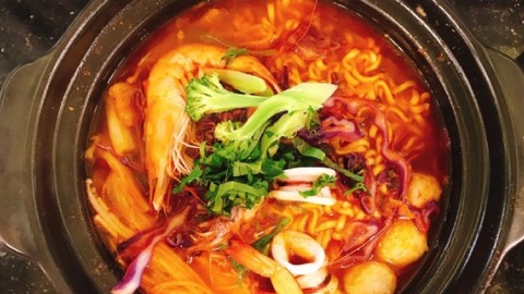 oishi-bun-thai-my-cay-tan-thoi-nhat-1