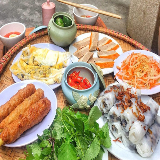 quan-banh-cuon-nong-ha-noi-hau-giang