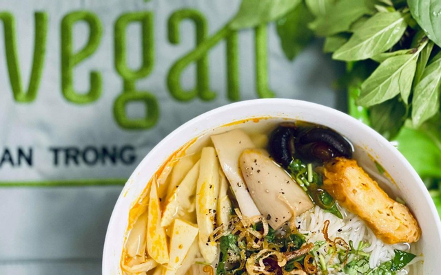 quan-chay-an-vegan-hai-ba-trung