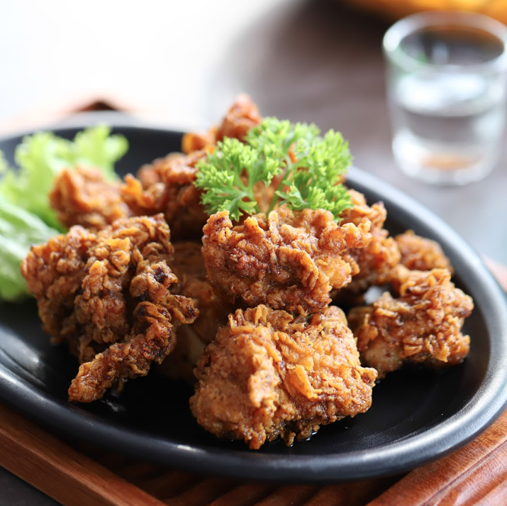 ga-khong-xuong-sot-nuoc-tuong