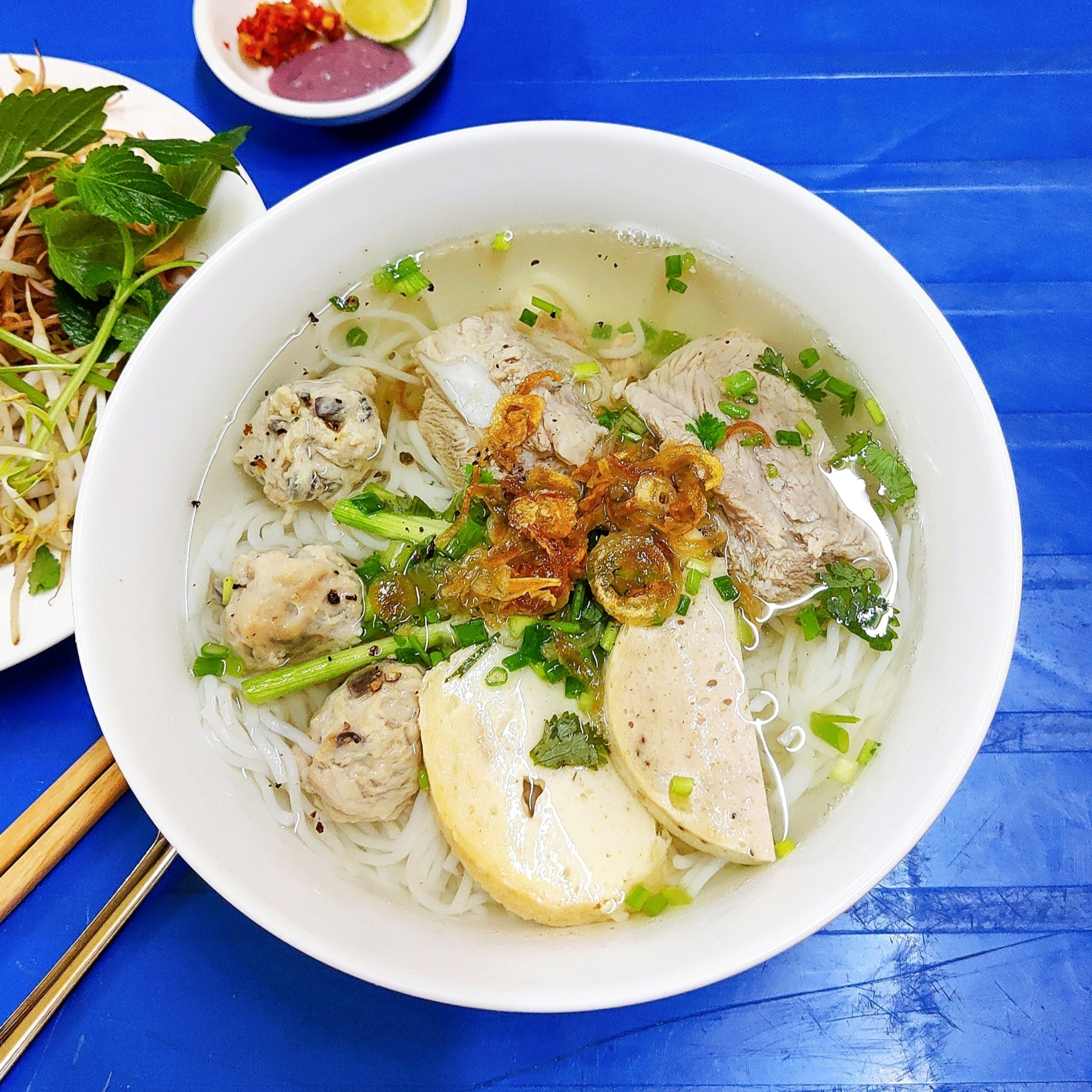 bun-moc-suon-65-nguyen-thi-tan