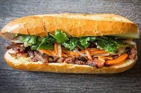 banh-mi-thap-cam-ac-biet